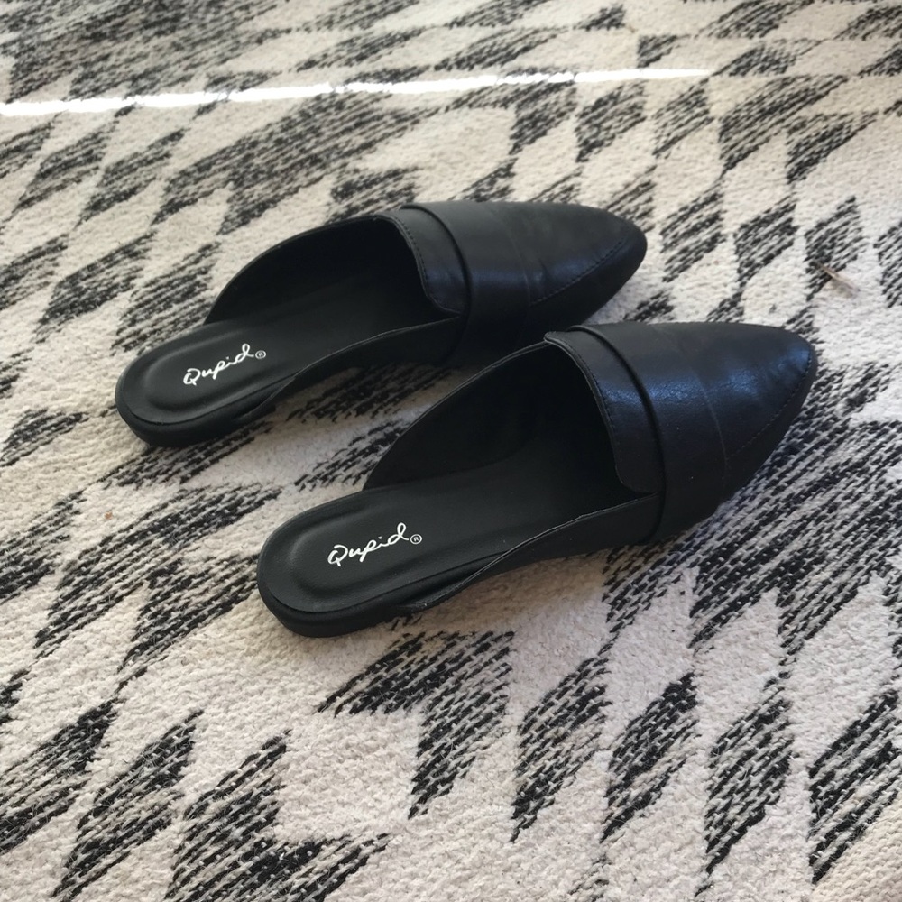 Black mules
